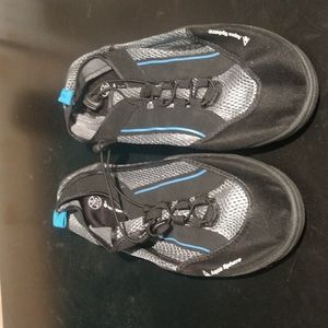 Water shoes